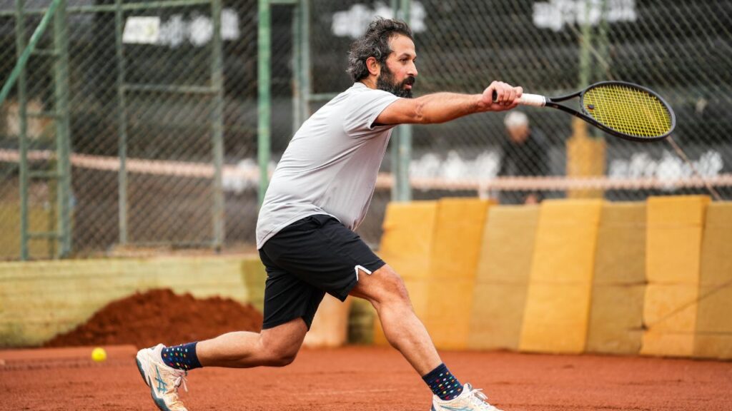 Tennis Serve